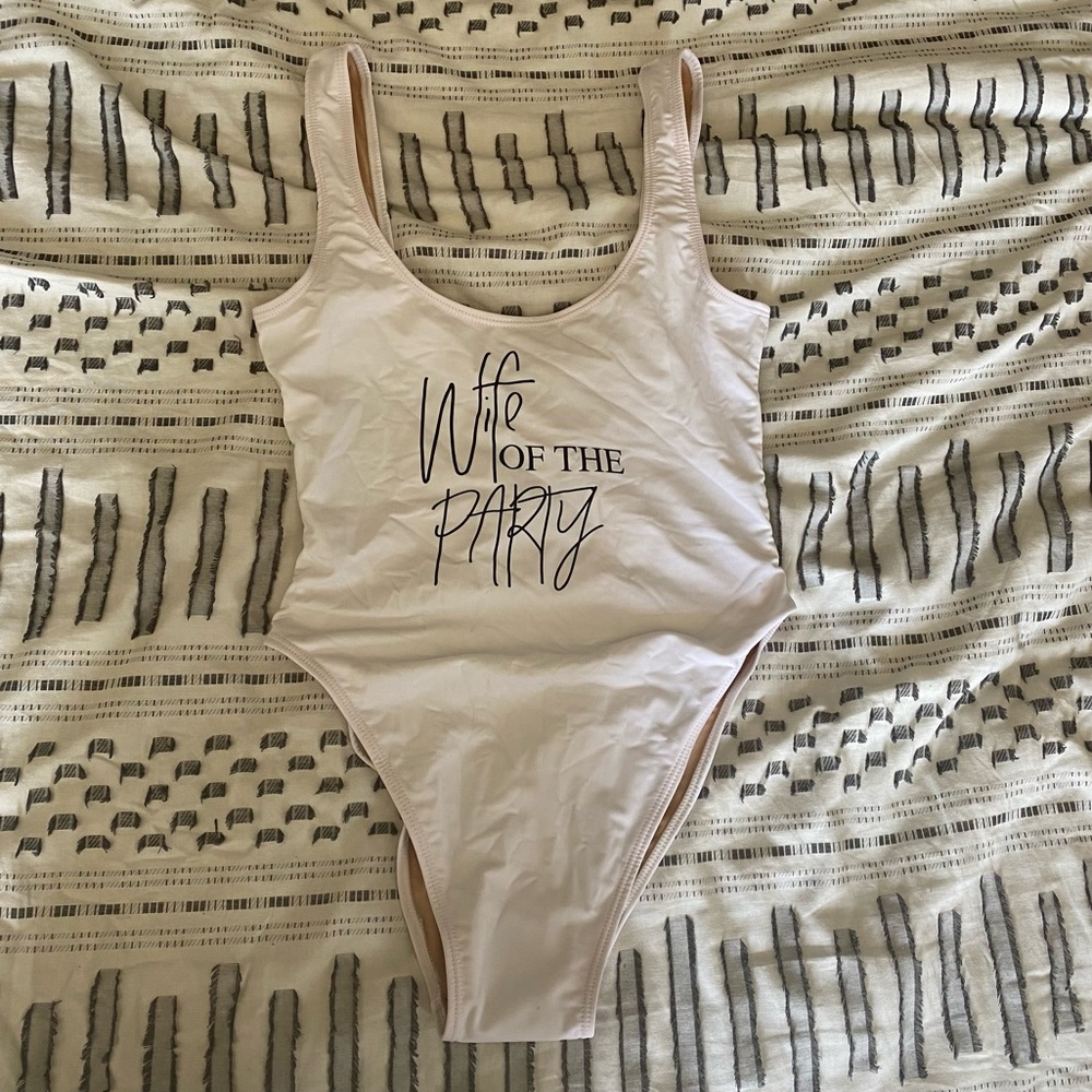NWOT Ravesuits Wife of the Party one piece